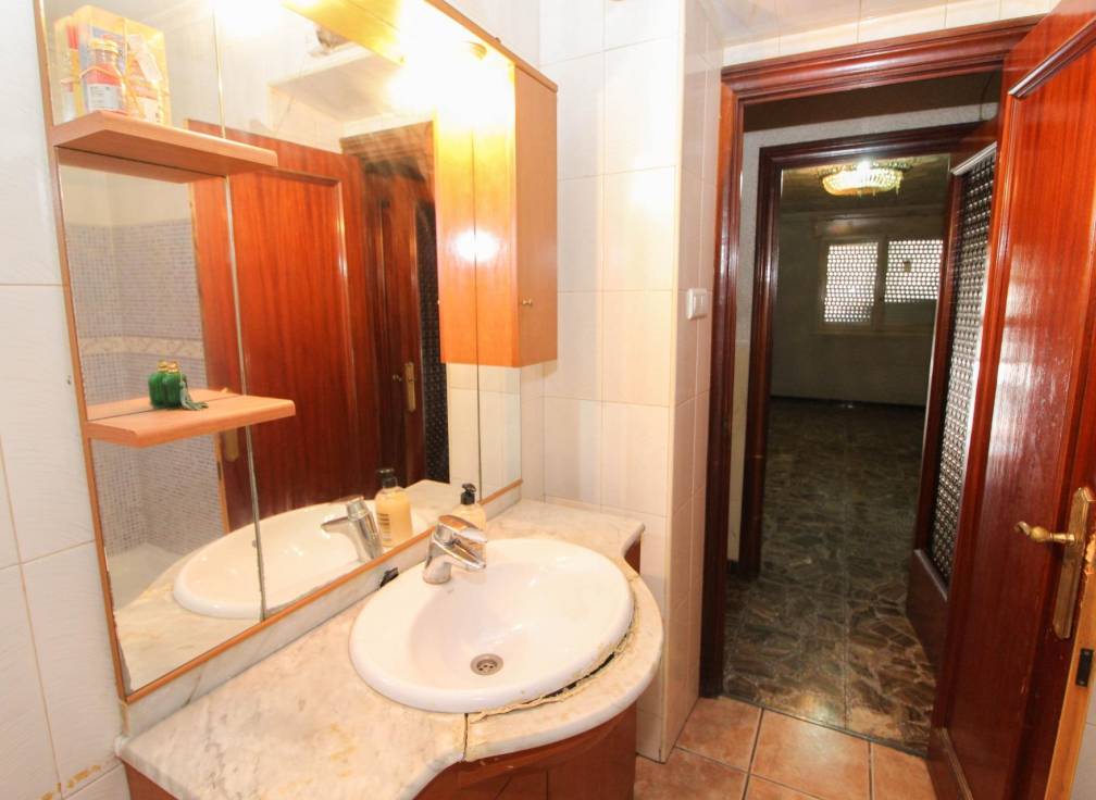Resale - Townhouse / Duplex - Elche - Plaza Madrid