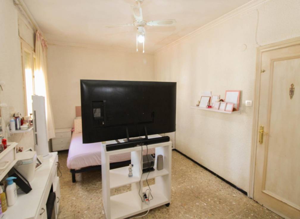 Resale - Townhouse / Duplex - Elche - Plaza Madrid