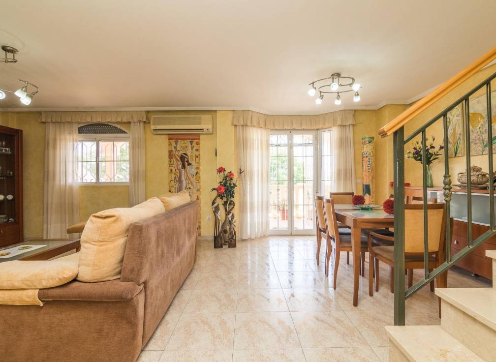 Resale - Townhouse - Elche - Bonavista