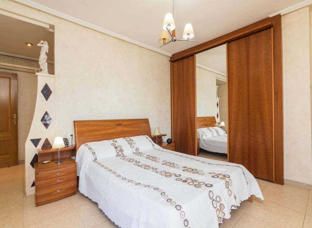 Resale - Townhouse - Elche - Bonavista