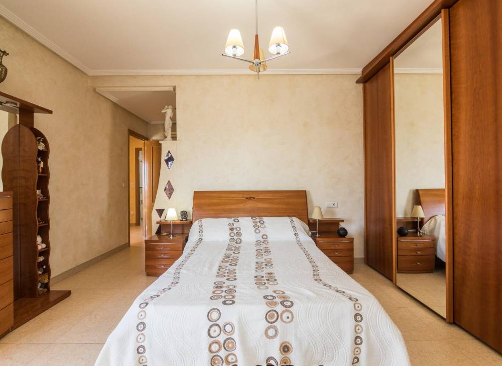 Resale - Townhouse - Elche - Bonavista