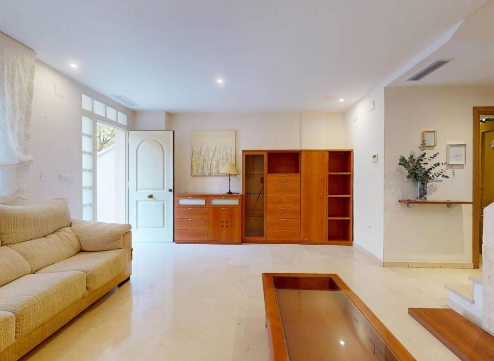 Resale - Townhouse - Elche - Campo de Fútbol