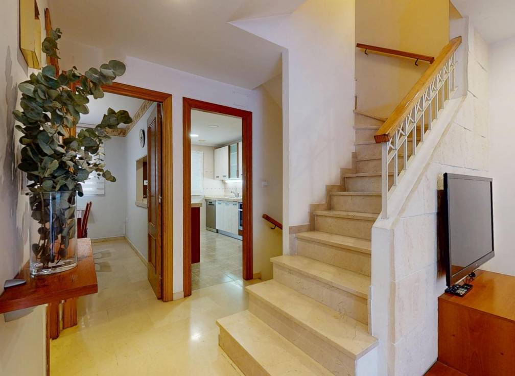 Resale - Townhouse - Elche - Campo de Fútbol