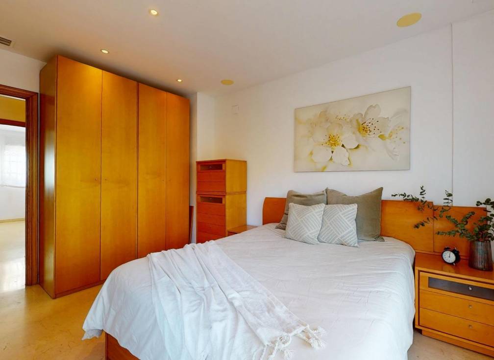 Resale - Townhouse - Elche - Campo de Fútbol