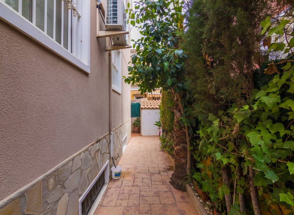 Resale - Townhouse - Elche Pedanías - Valverde