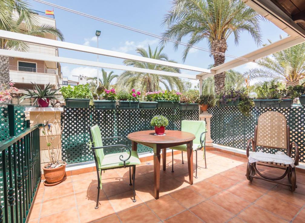 Resale - Townhouse - Elche Pedanías - xLas bayas