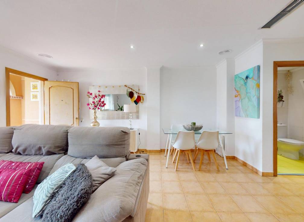 Resale - Townhouse - Perleta - Maitino-Perleta