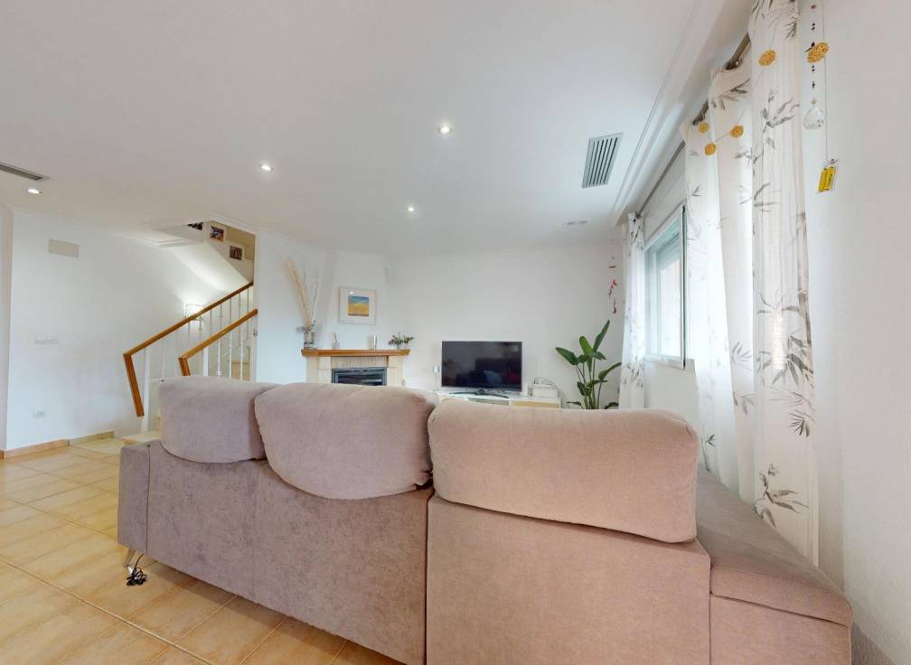 Resale - Townhouse - Perleta - Maitino-Perleta