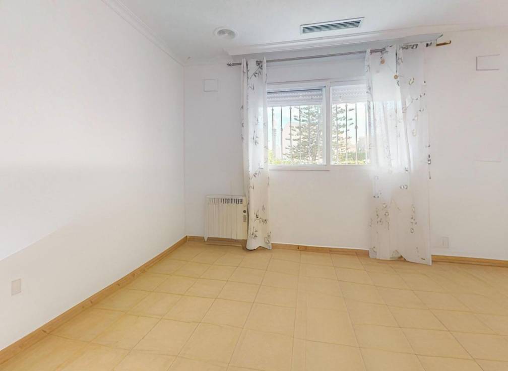 Resale - Townhouse - Perleta - Maitino-Perleta