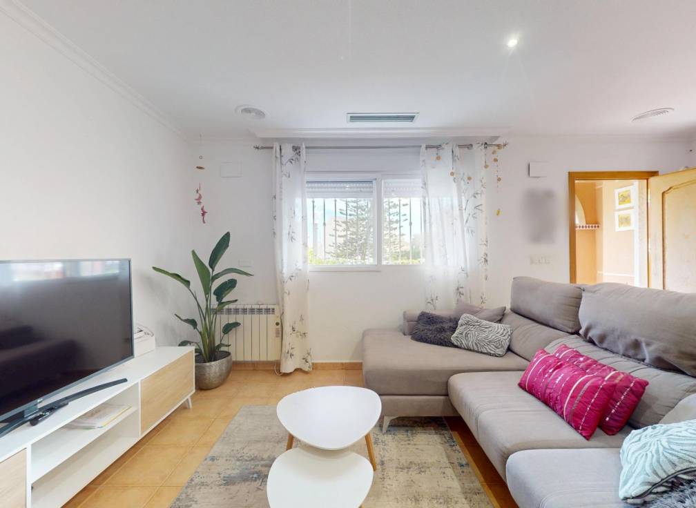 Resale - Townhouse - Perleta - Maitino-Perleta