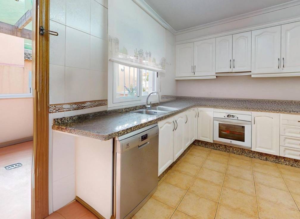 Resale - Townhouse - Perleta - Maitino-Perleta