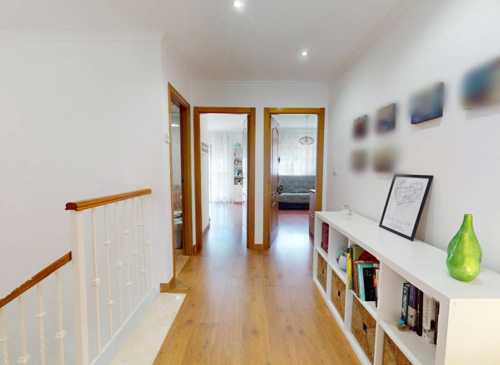 Resale - Townhouse - Perleta - Maitino-Perleta