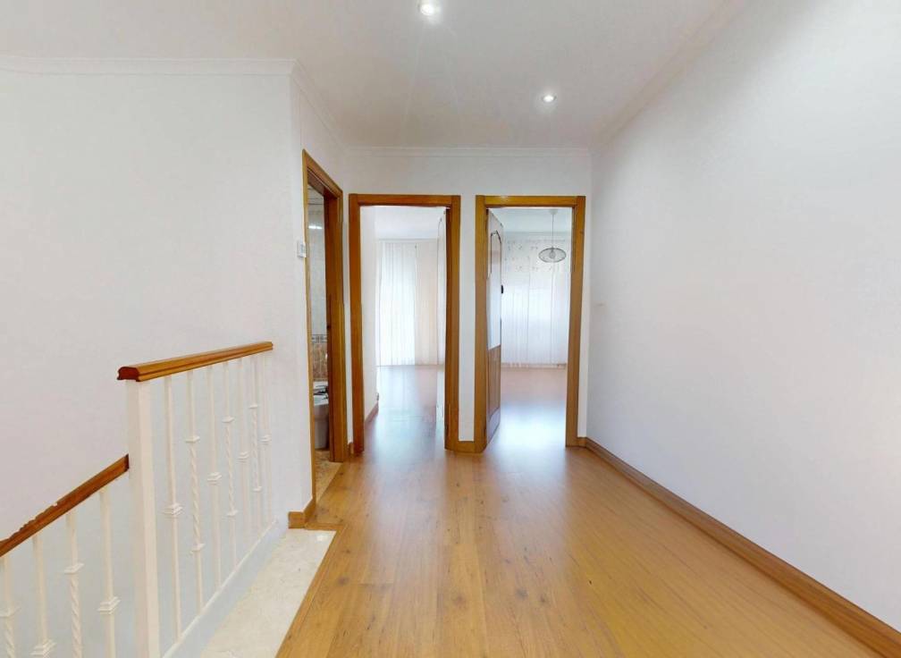 Resale - Townhouse - Perleta - Maitino-Perleta