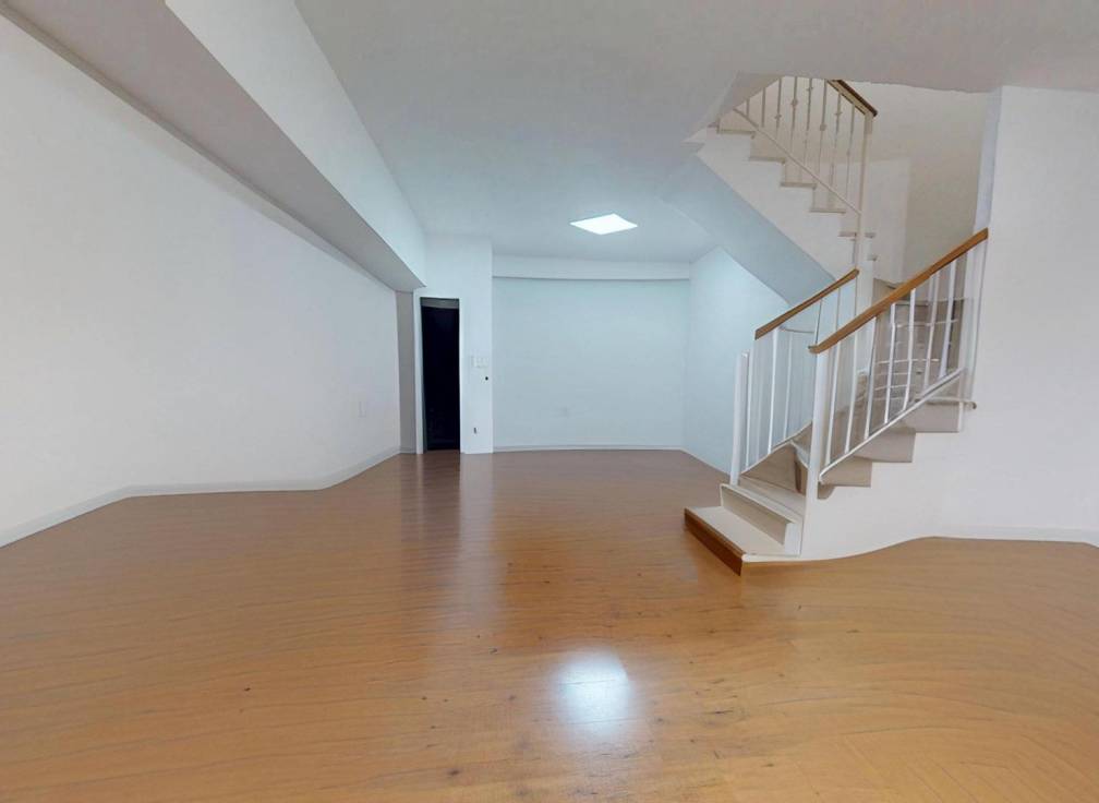 Resale - Townhouse - Perleta - Maitino-Perleta