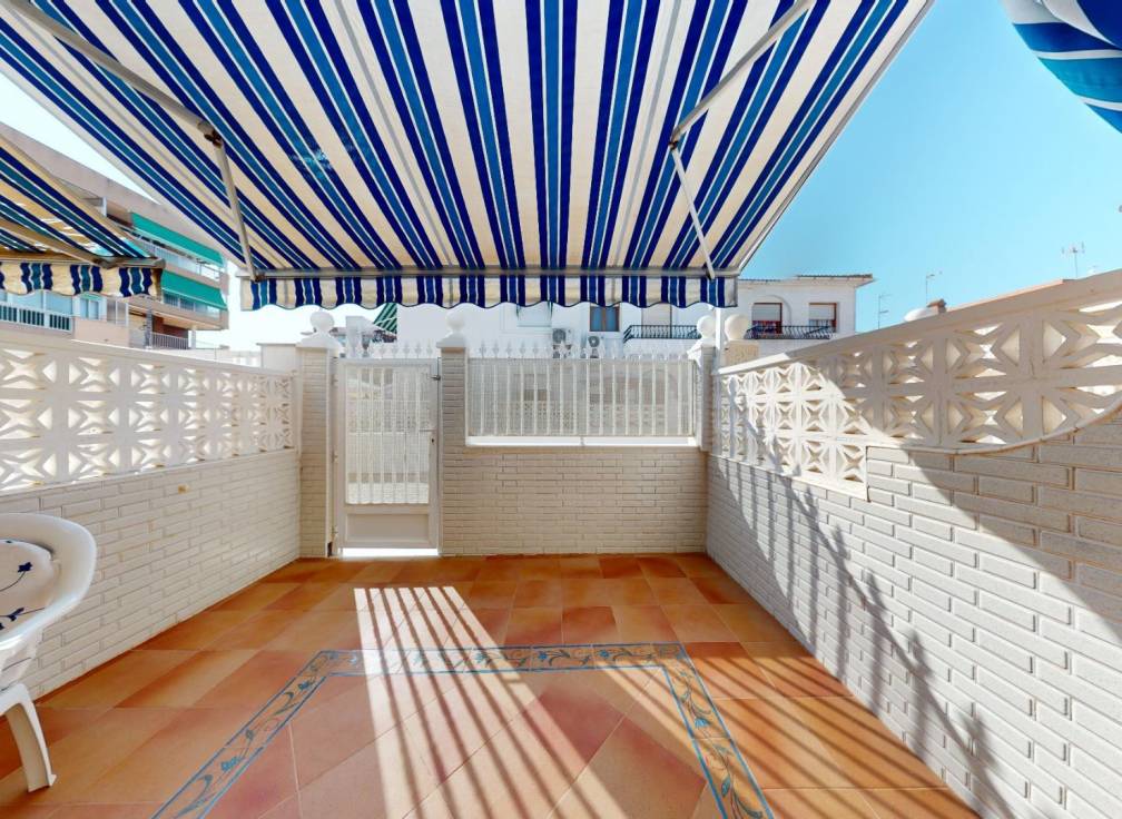 Resale - Townhouse - Santa Pola - Club nautico