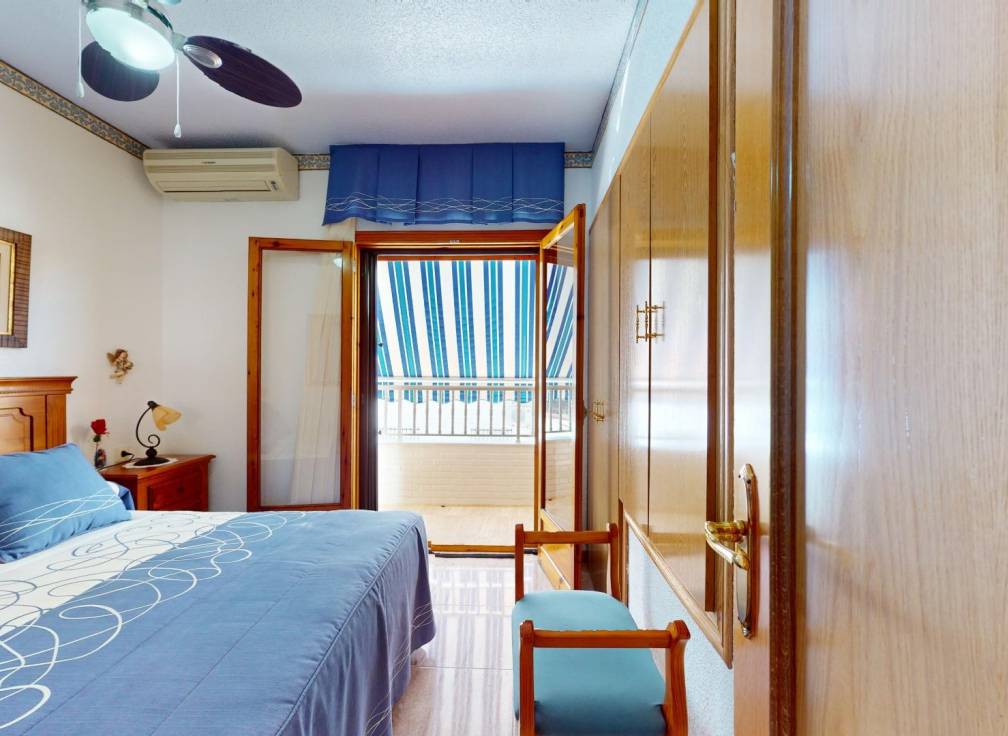 Resale - Townhouse - Santa Pola - Club nautico