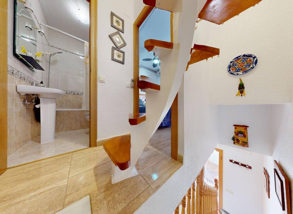 Resale - Townhouse - Santa Pola - Club nautico