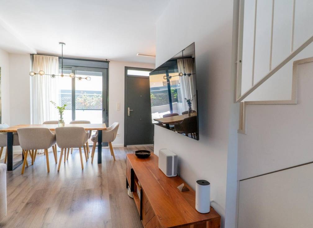 Resale - Townhouse - Santa Pola - Eroski