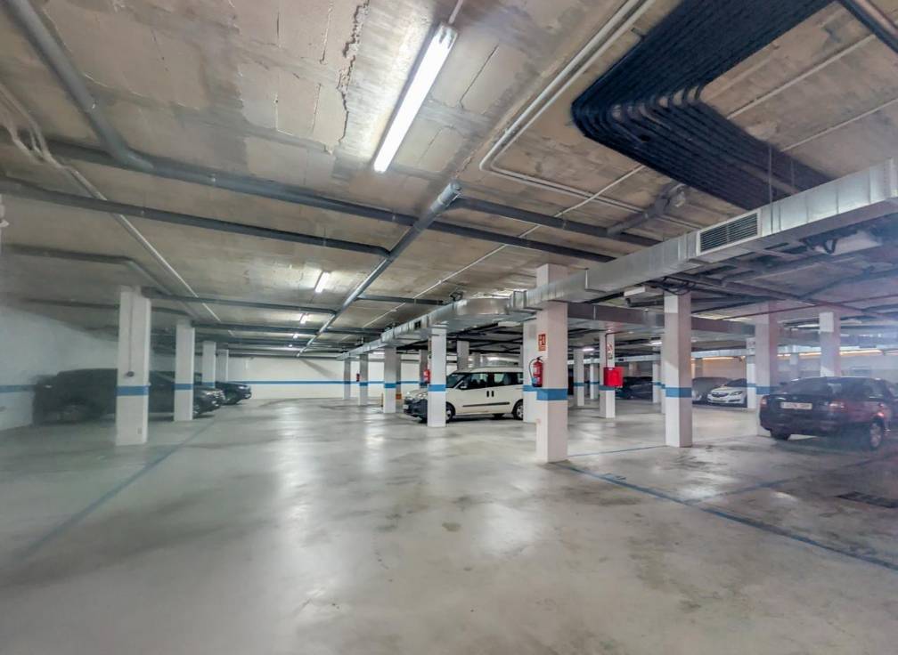 Resale - Townhouse - Santa Pola - Eroski