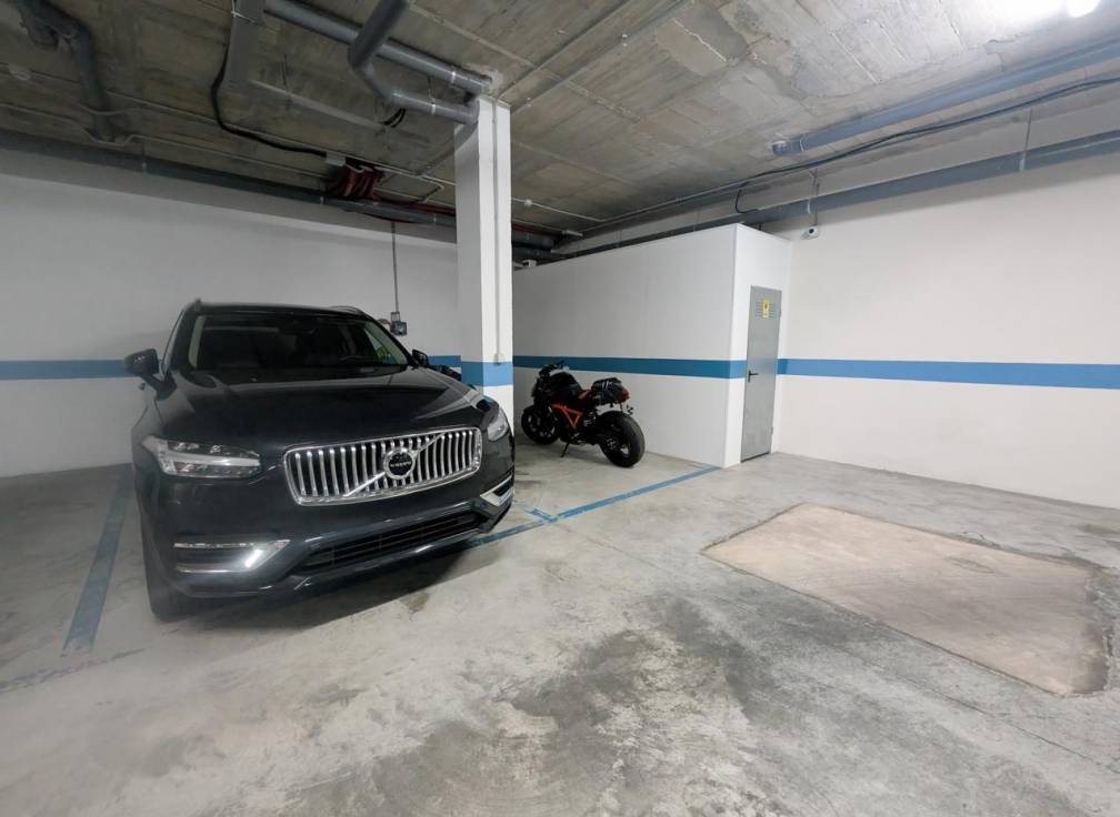 Resale - Townhouse - Santa Pola - Eroski