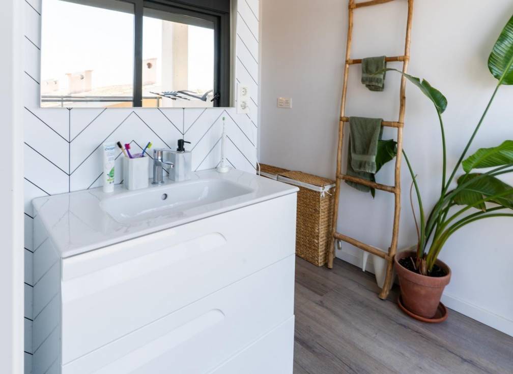 Resale - Townhouse - Santa Pola - Eroski