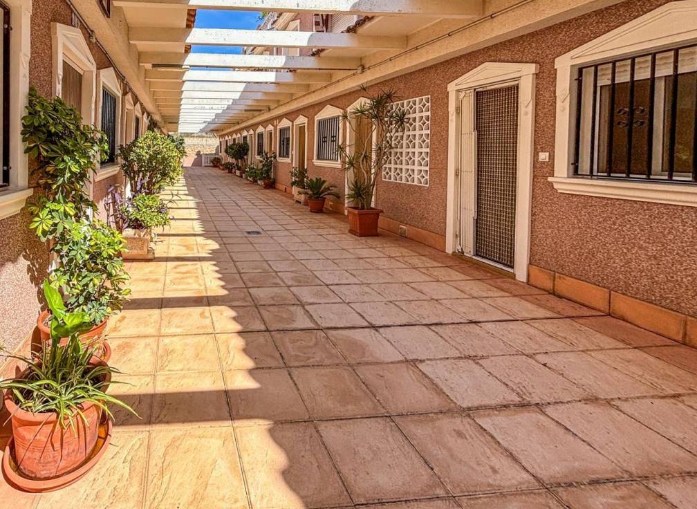 Resale - Townhouse - Santa Pola