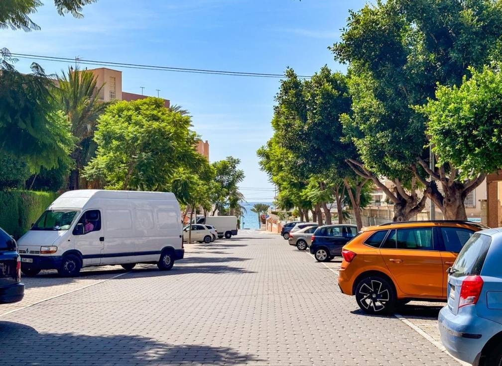 Resale - Townhouse - Santa Pola