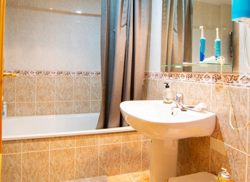 Resale - Townhouse - Santa Pola