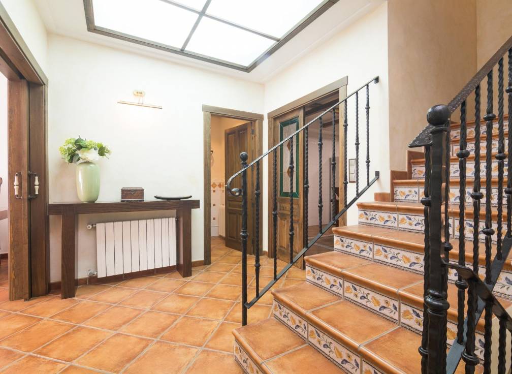 Resale - Triplex - Elche - Corazon de Jesus