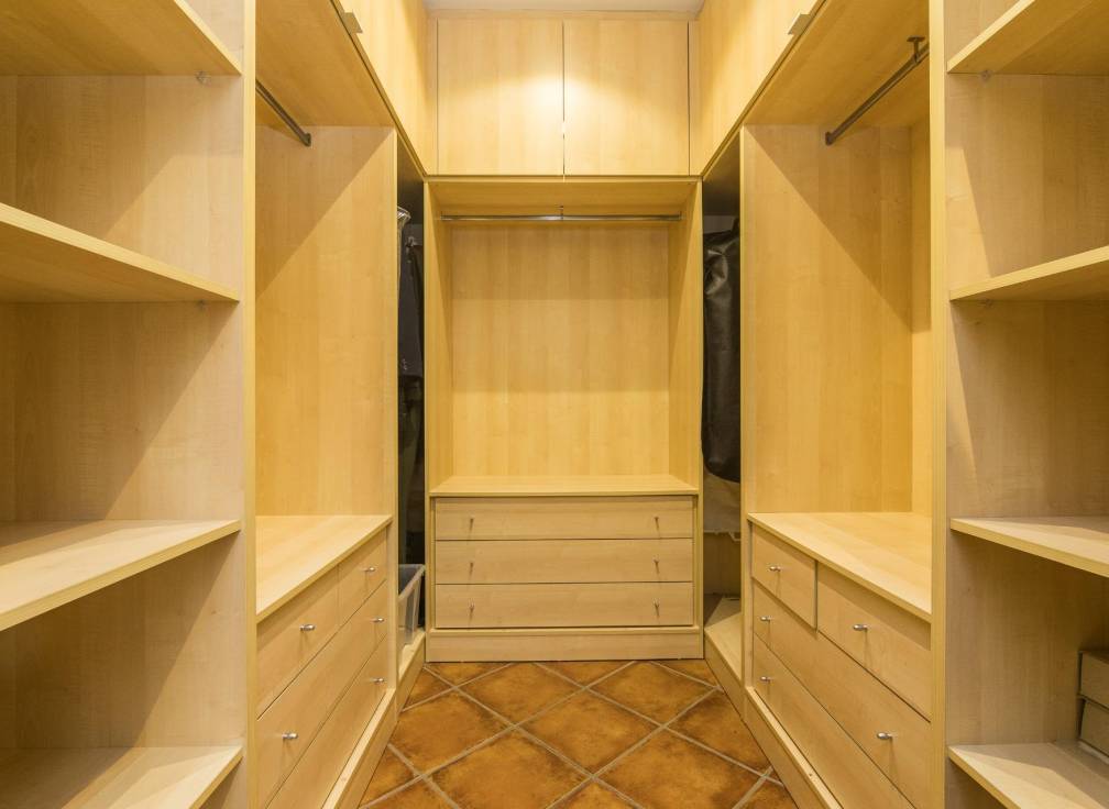 Resale - Triplex - Elche - Corazon de Jesus