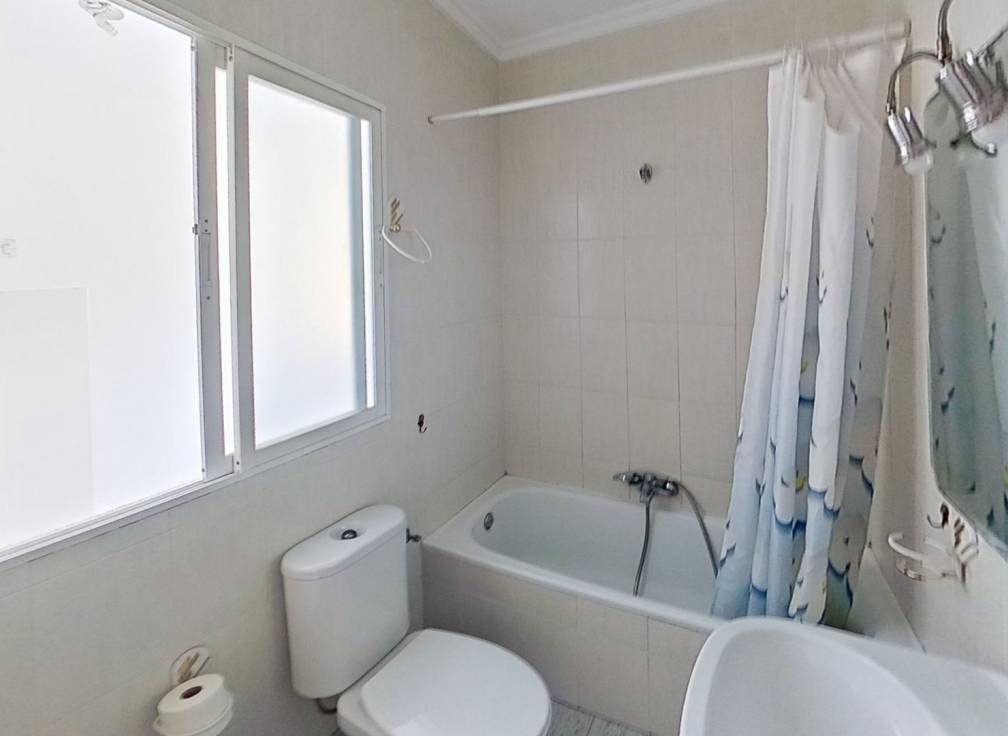 Resale - Triplex - Santa Pola - Santiago bernabeu