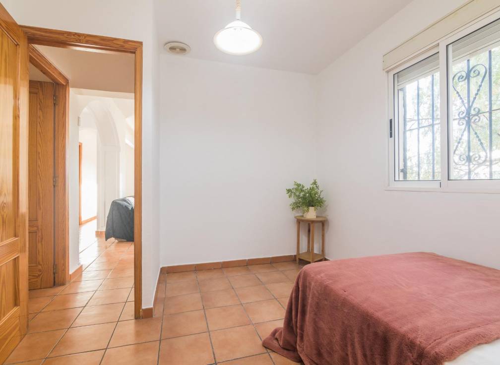 Resale - Villa - Aspe - Montesol