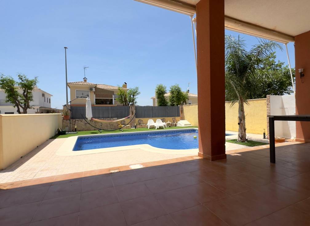 Resale - Villa - Aspe - Santa Elena