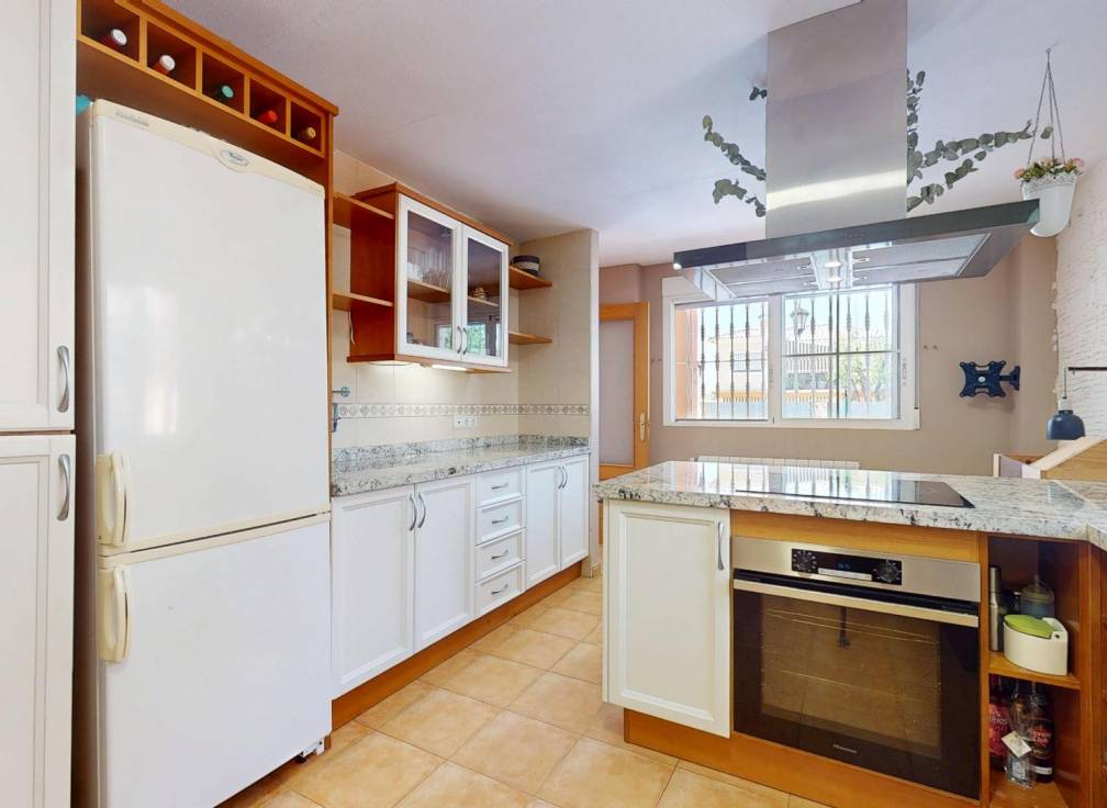 Resale - Villa - Aspe - Santa Elena