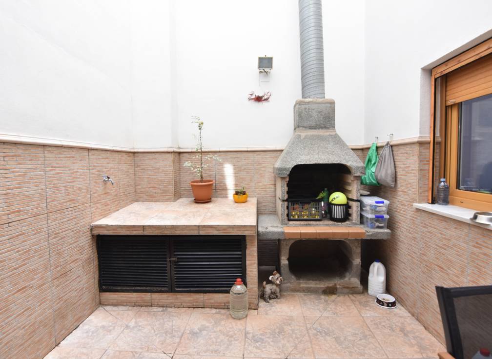 Resale - Villa - Aspe