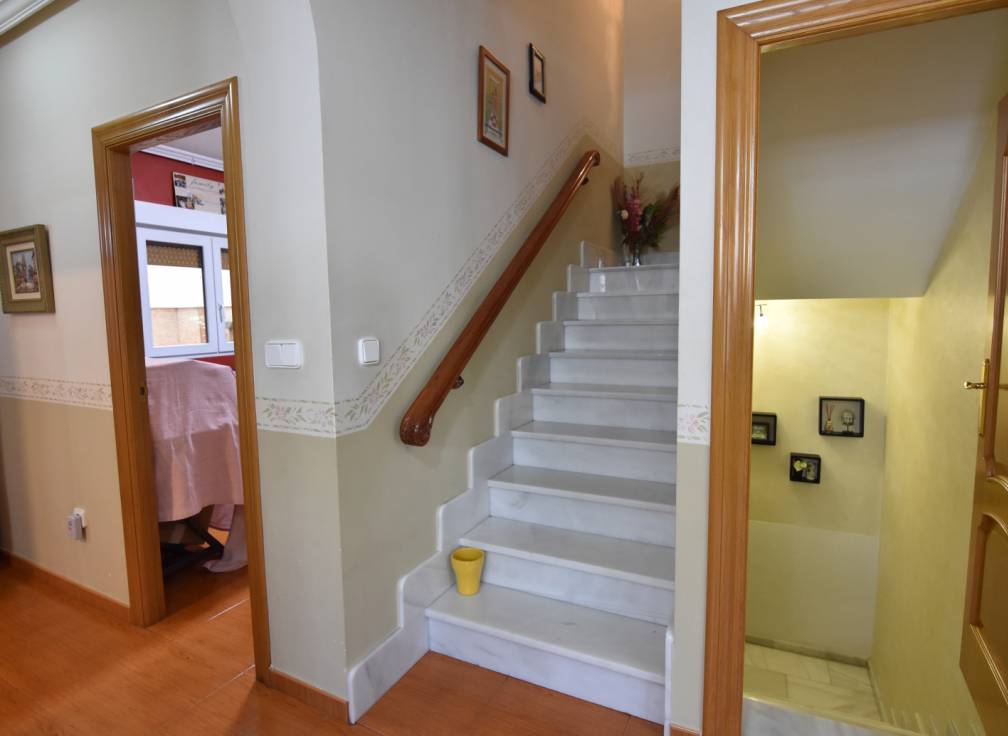 Resale - Villa - Aspe