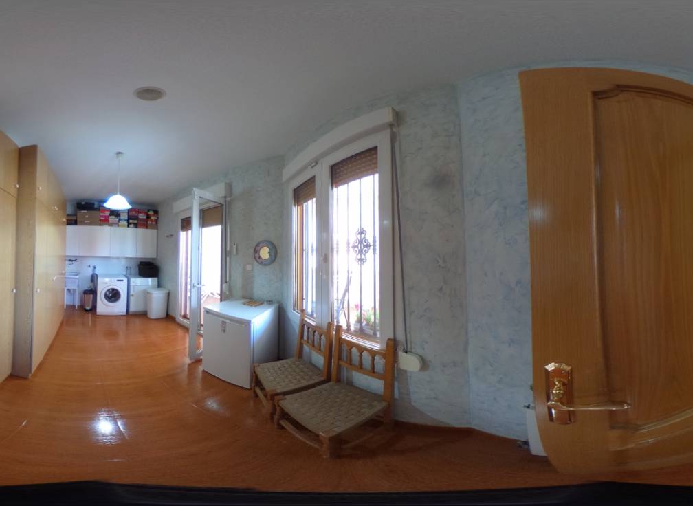 Resale - Villa - Aspe