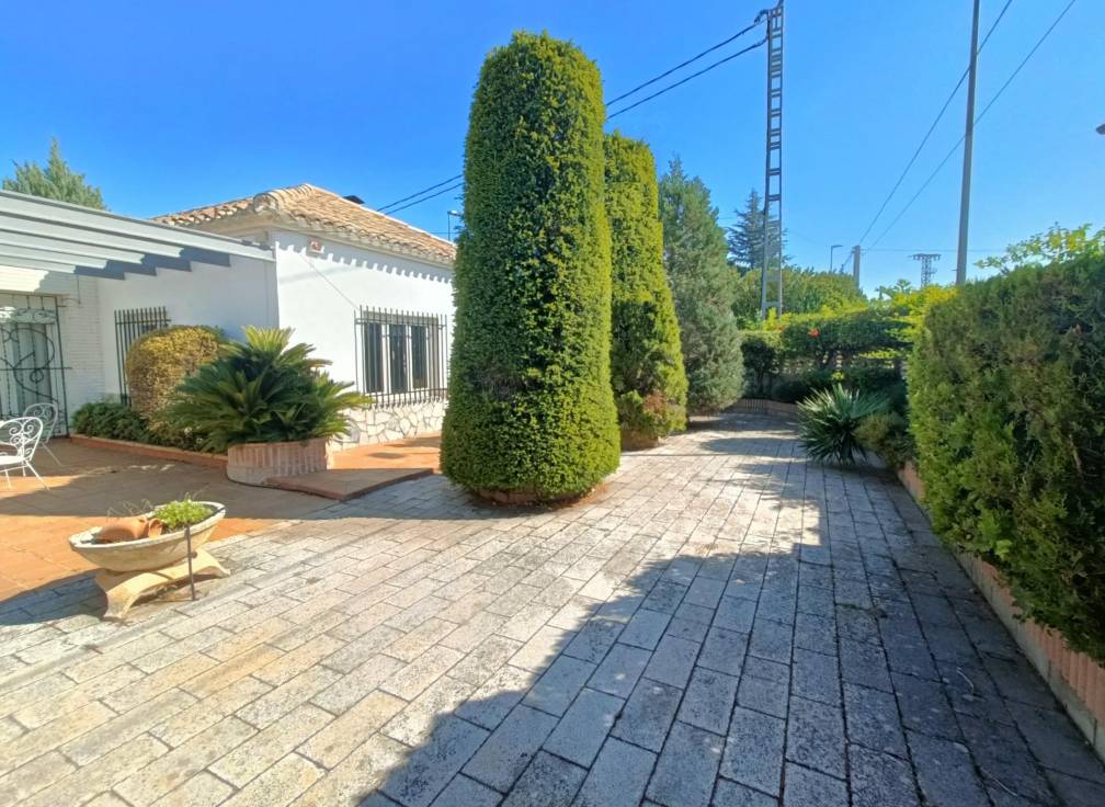 Resale - Villa - Banyeres de Mariola - Comunidad valenciana