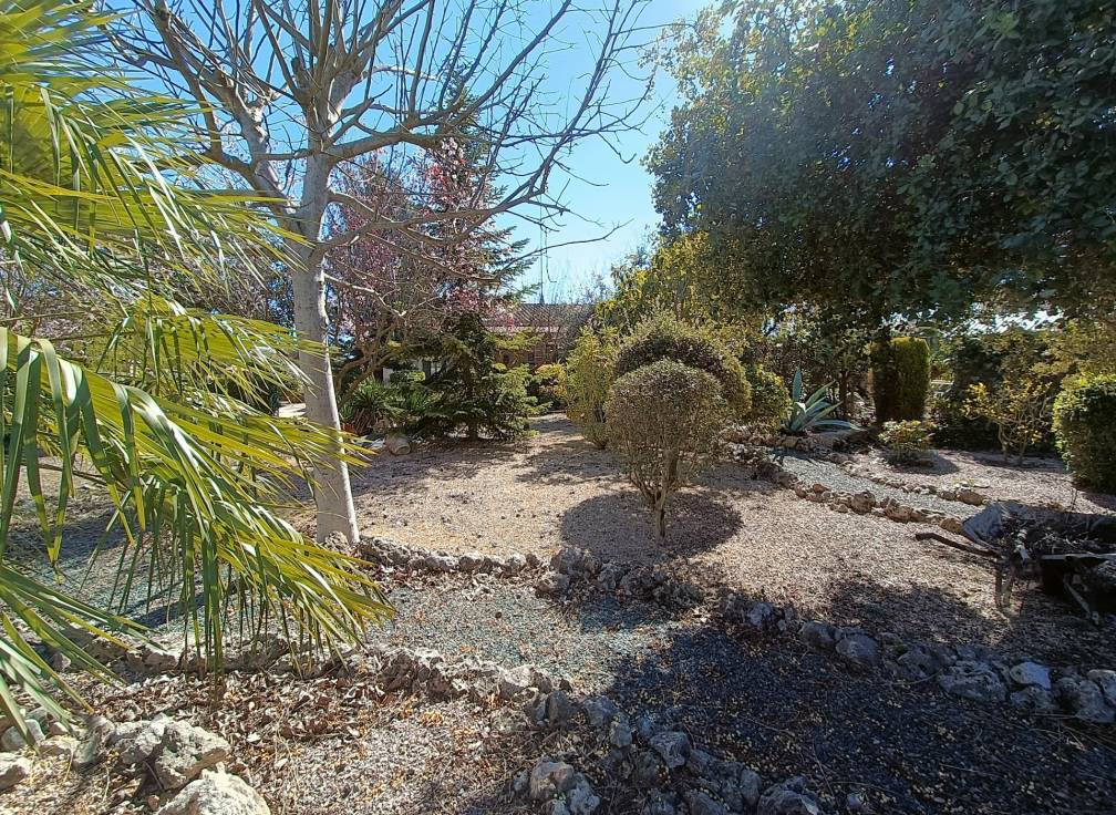 Resale - Villa - Banyeres de Mariola - Comunidad valenciana