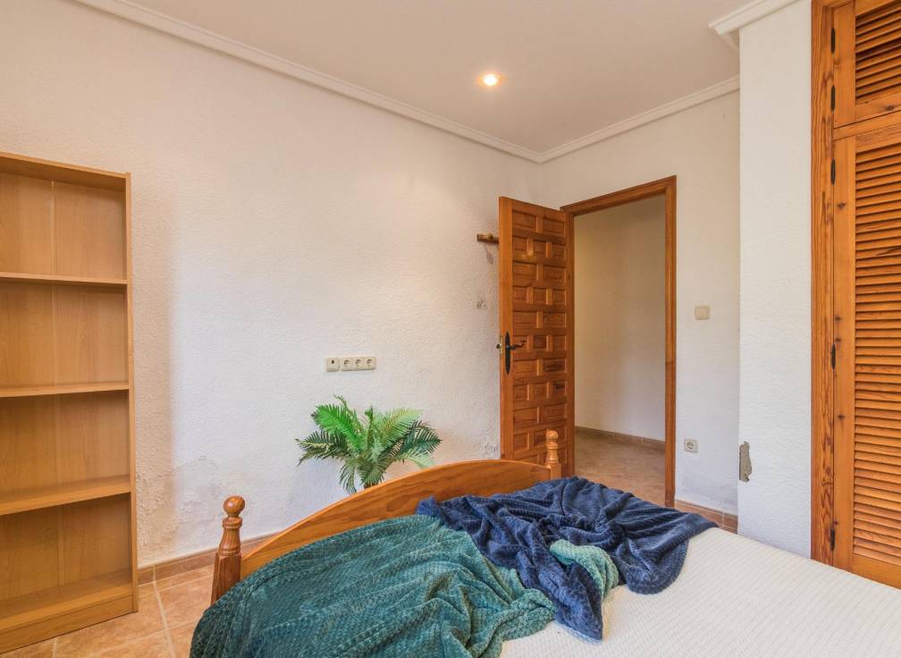 Resale - Villa - Crevillent - Comunidad valenciana