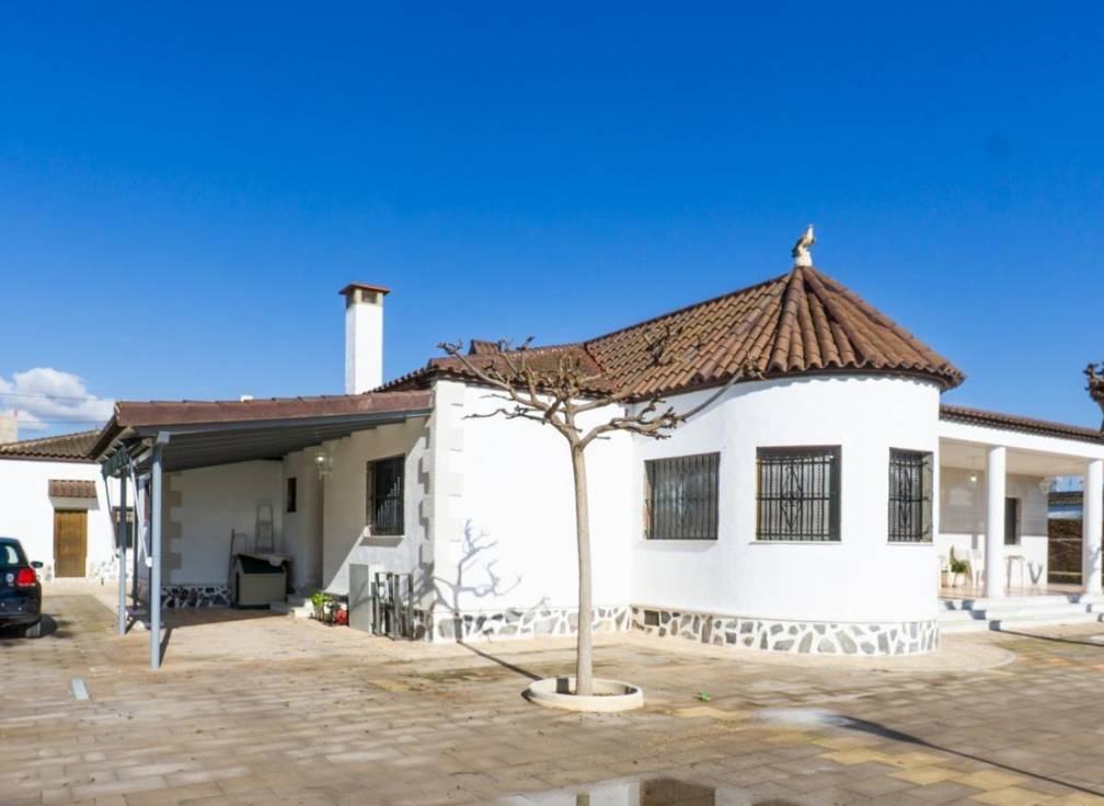 Resale - Villa - Crevillent - Comunidad valenciana