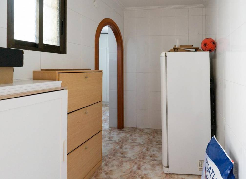 Resale - Villa - Crevillent - Comunidad valenciana