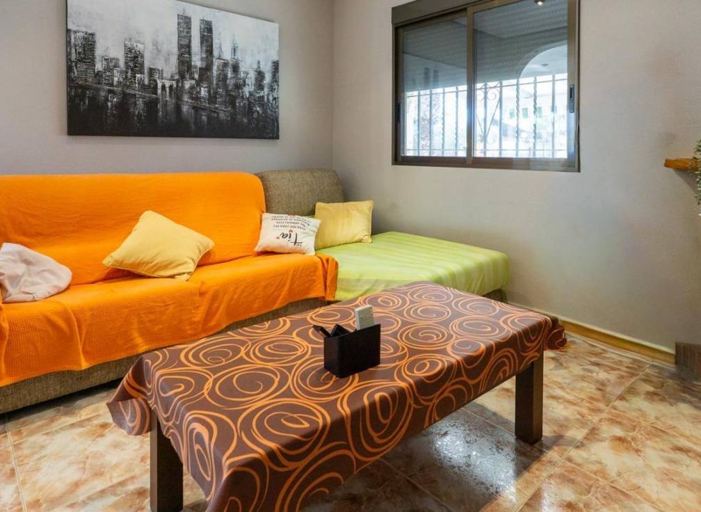 Resale - Villa - Crevillent - Comunidad valenciana