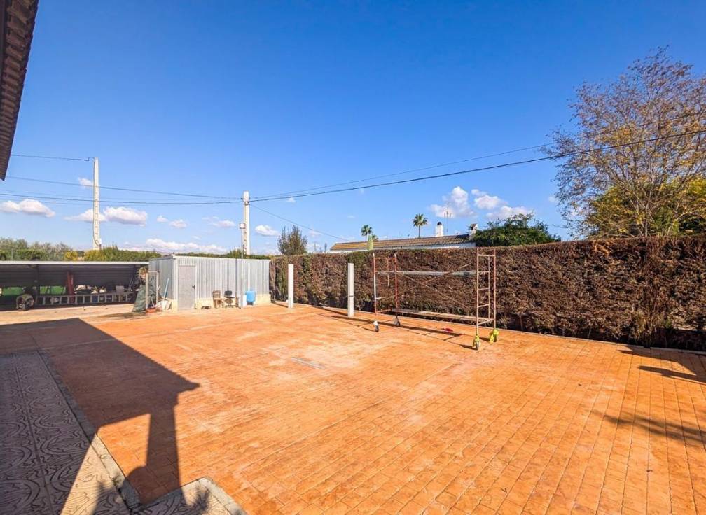 Resale - Villa - Crevillent - Comunidad valenciana