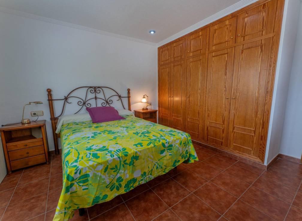 Resale - Villa - Crevillent - DERRAMADOR