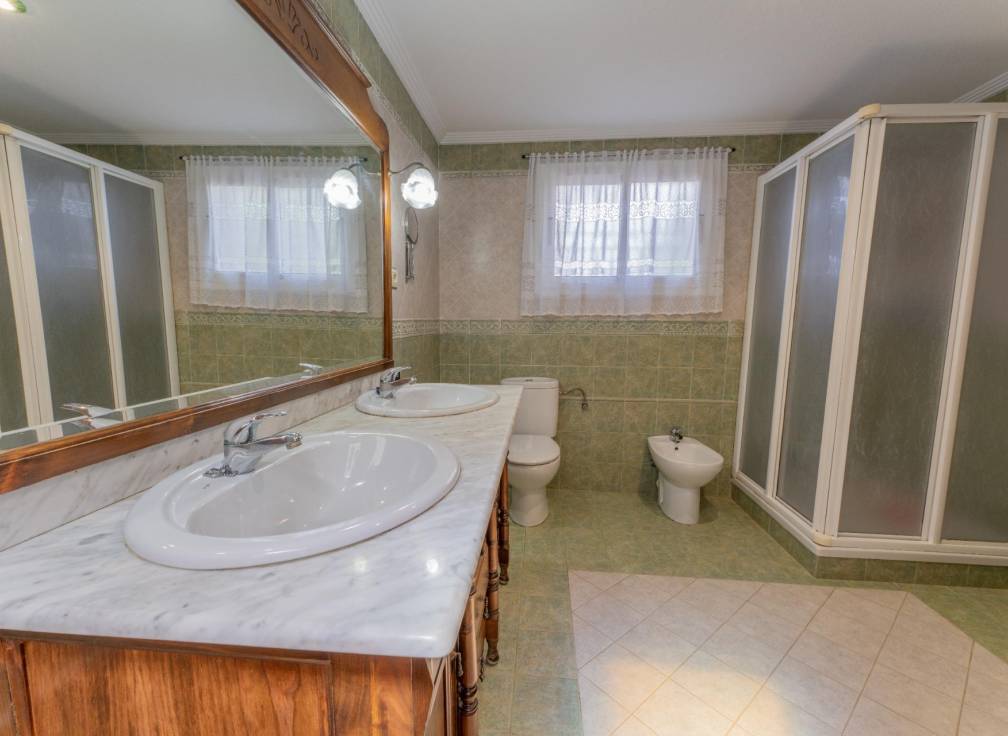 Resale - Villa - Crevillent - DERRAMADOR