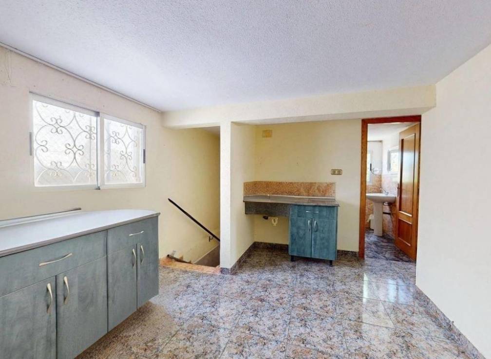Resale - Villa - Crevillent - LA MANGRANERA