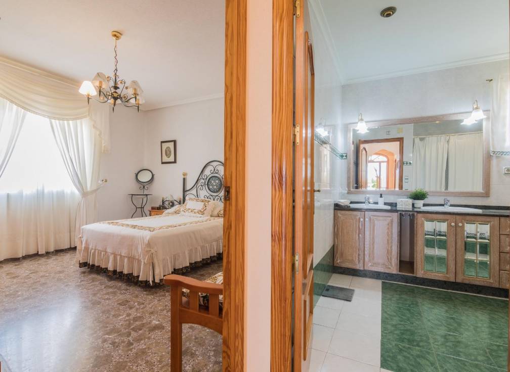 Resale - Villa - Elche - Bonavista