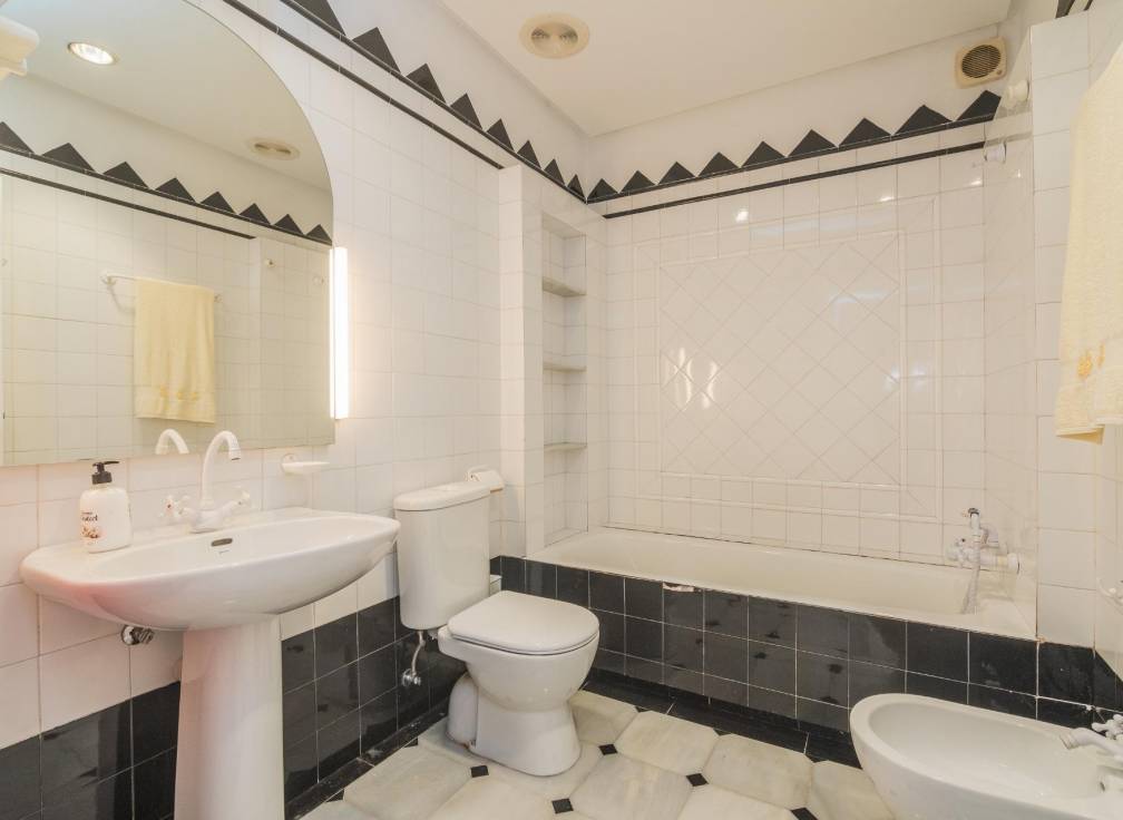 Resale - Villa - Elche - Bonavista