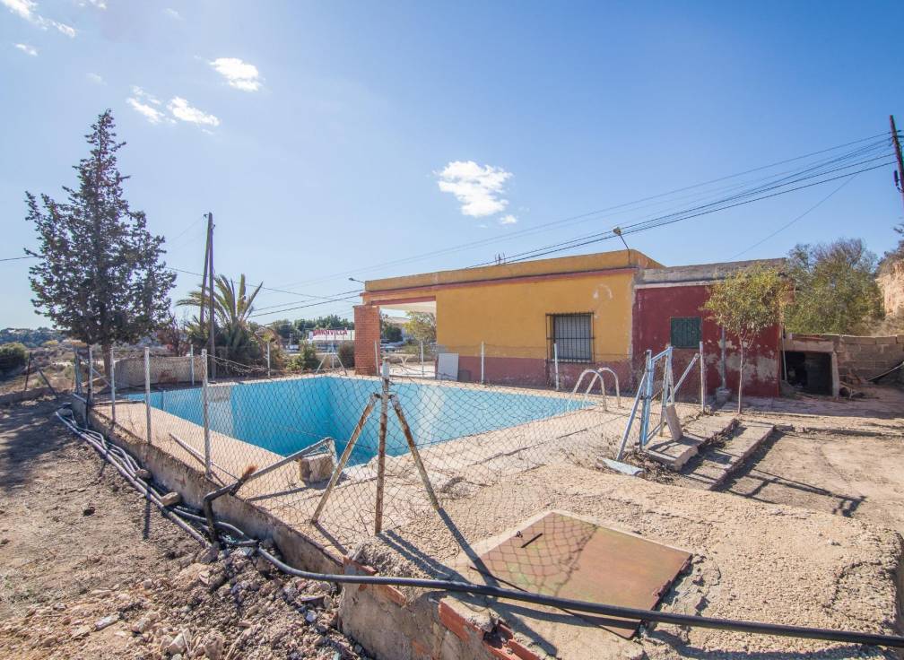 Resale - Villa - Elche - Carrus